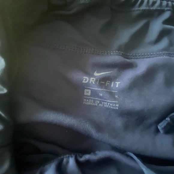 Nike Shorts  *Blue* Size Medium - Picture 7 of 7